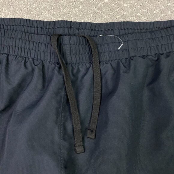 NWOT Under Armour UA Vital Woven Pants Mens XL Black Track Running Gym Ankle Zip - Picture 3 of 15